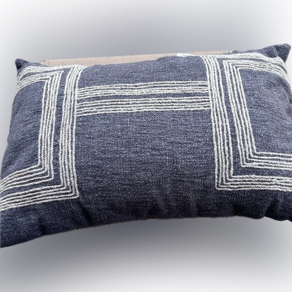 Creative Co-Op 24 Inches Cotton Blend LumbarJute Embroidery Charcoal Pillow Gray - Picture 7 of 10